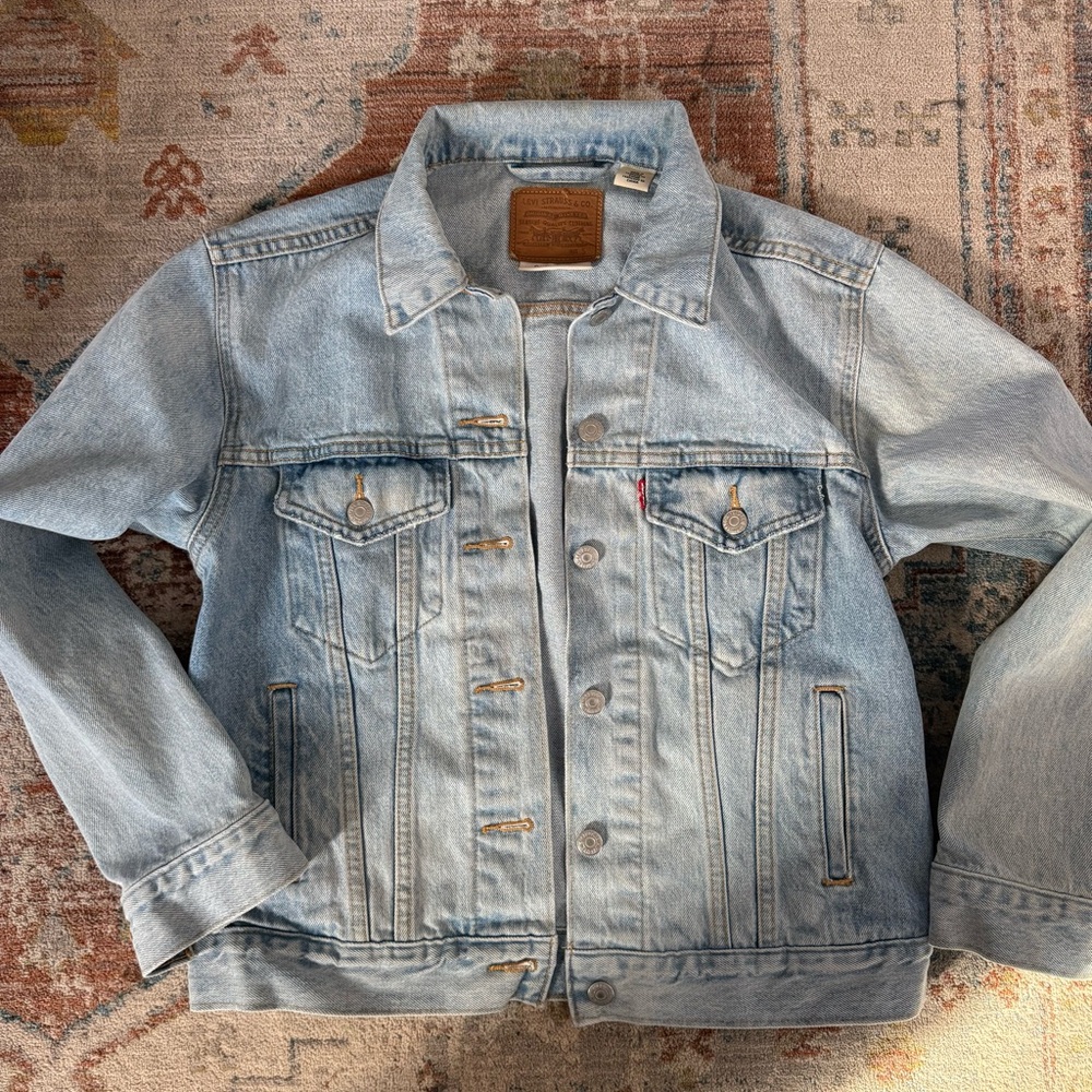 Levi's Jean Jacket Denim Jacket Size Small